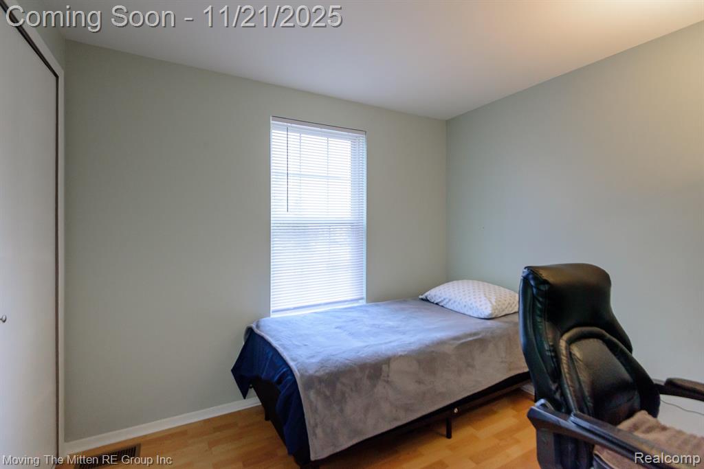6909 Harvard Lane, Canton, MI 48187 — Photo 23