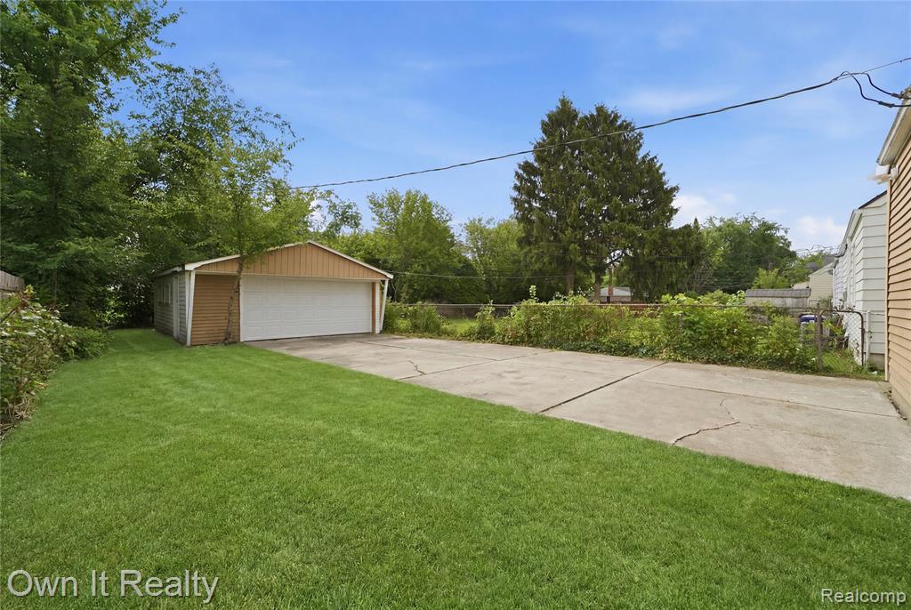 6454 Vaughan Street, Detroit, MI 48228 — Photo 27