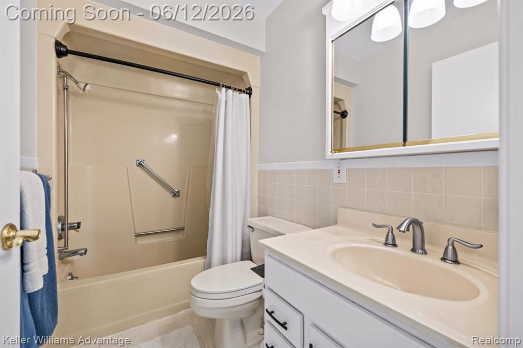 9110 Sandy Ridge Drive, White Lake, MI — Photo 40