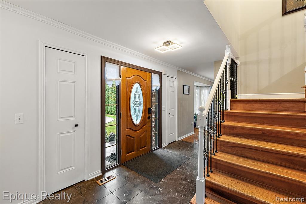 4527 Rochester Road, Troy, MI 48085 — Photo 17