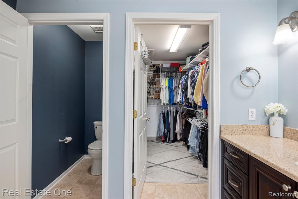 7737 TURRILLIUM Lane, Waterford, MI 48327 — Photo 18
