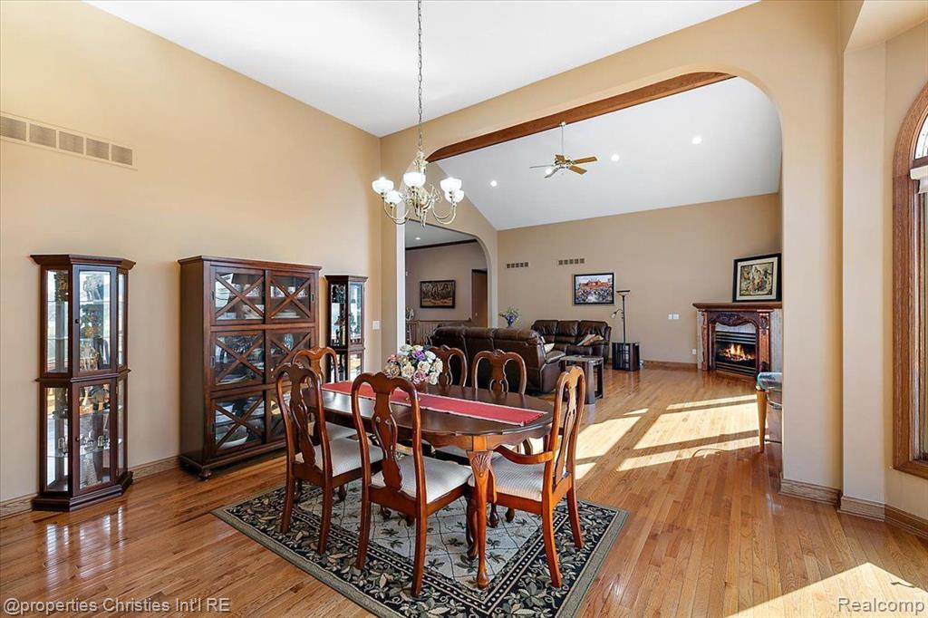 41194 MARKSWAY, Sterling Heights, MI 48314 — Photo 28