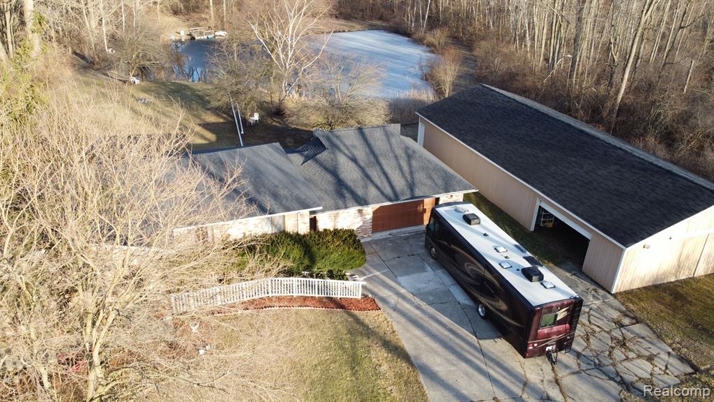 6126 N BELSAY Road, Flint, MI 48506 — Photo 34