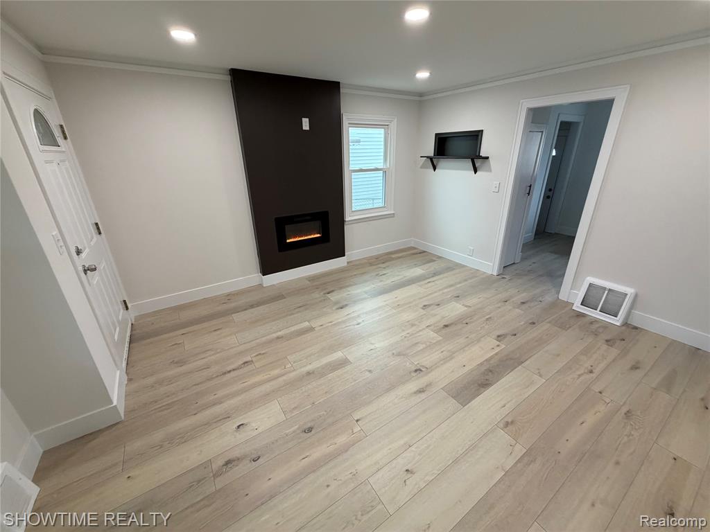 12200 Helen Street, Southgate, MI 48195 — Photo 4