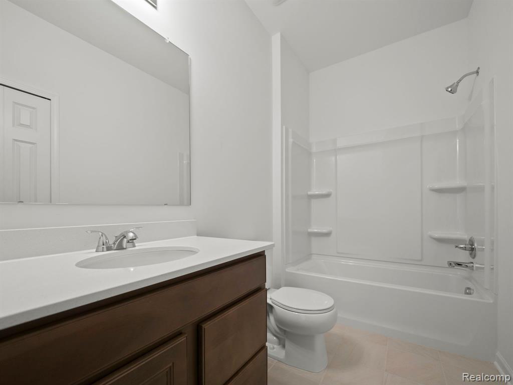 45731 Beaufort Drive, Macomb, MI 48044 — Photo 18