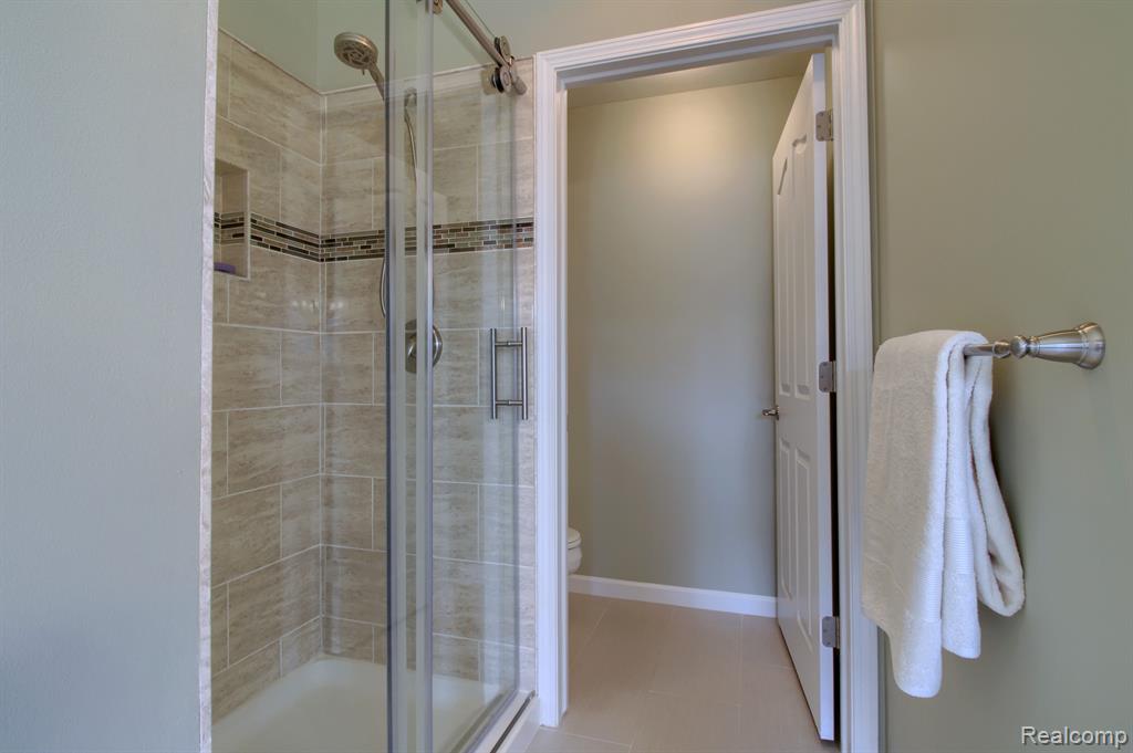 47495 PARKGATE, Canton, MI 48188 — Photo 23