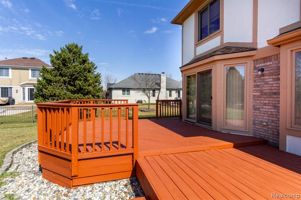 53071 SPRINGHILL MEADOWS Drive, Macomb, MI 48042 — Photo 51
