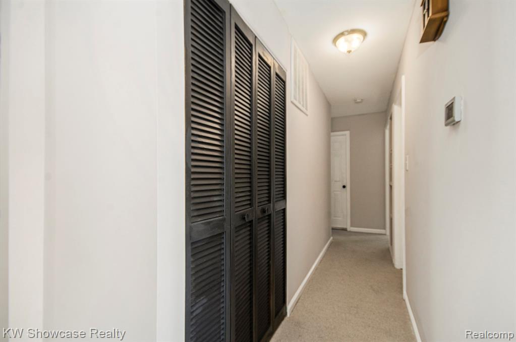 18582 Hamann Street, Riverview, MI 48193 — Photo 18
