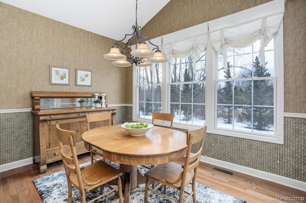 5144 Belmonte Drive, Rochester, MI 48306 — Photo 16