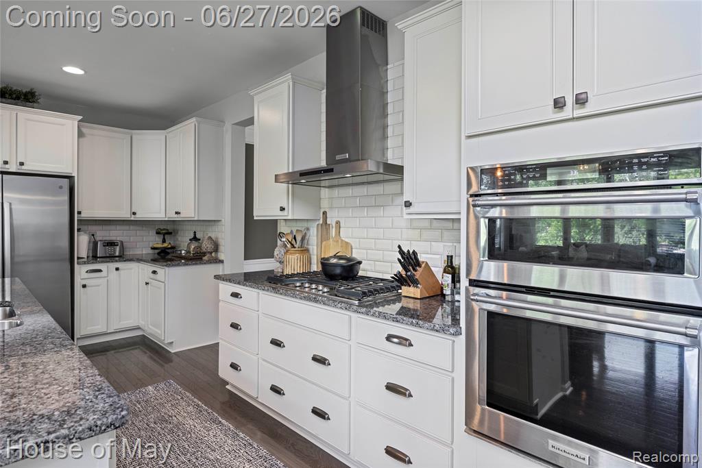 5830 Waycroft Court, Commerce Twp, MI 48382 — Photo 17