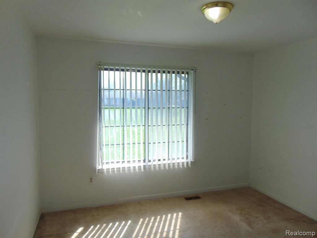 26230 Inkster Road, Southfield, MI 48033 — Photo 15