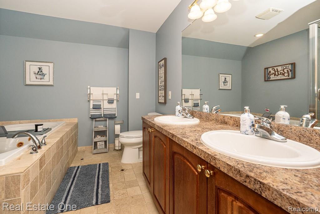 58900 12 Mile Road, New Hudson, MI 48165 — Photo 39