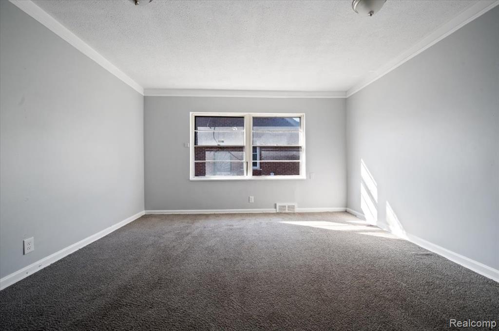 5500 Chalmers Street, Detroit, MI 48213 — Photo 21