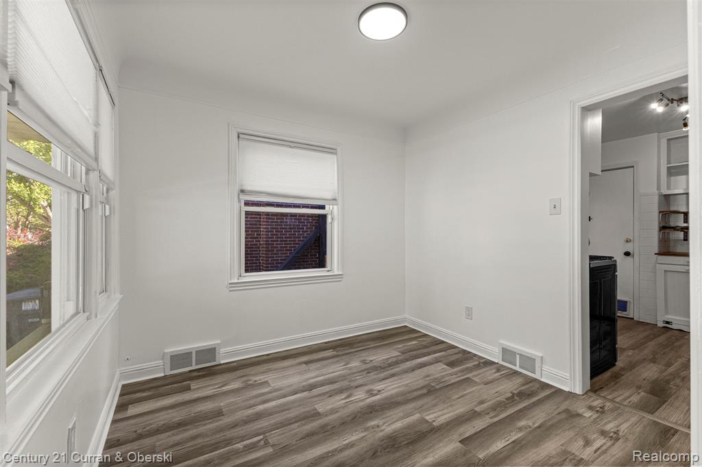 9976 Pierson Street, Detroit, MI 48228 — Photo 9