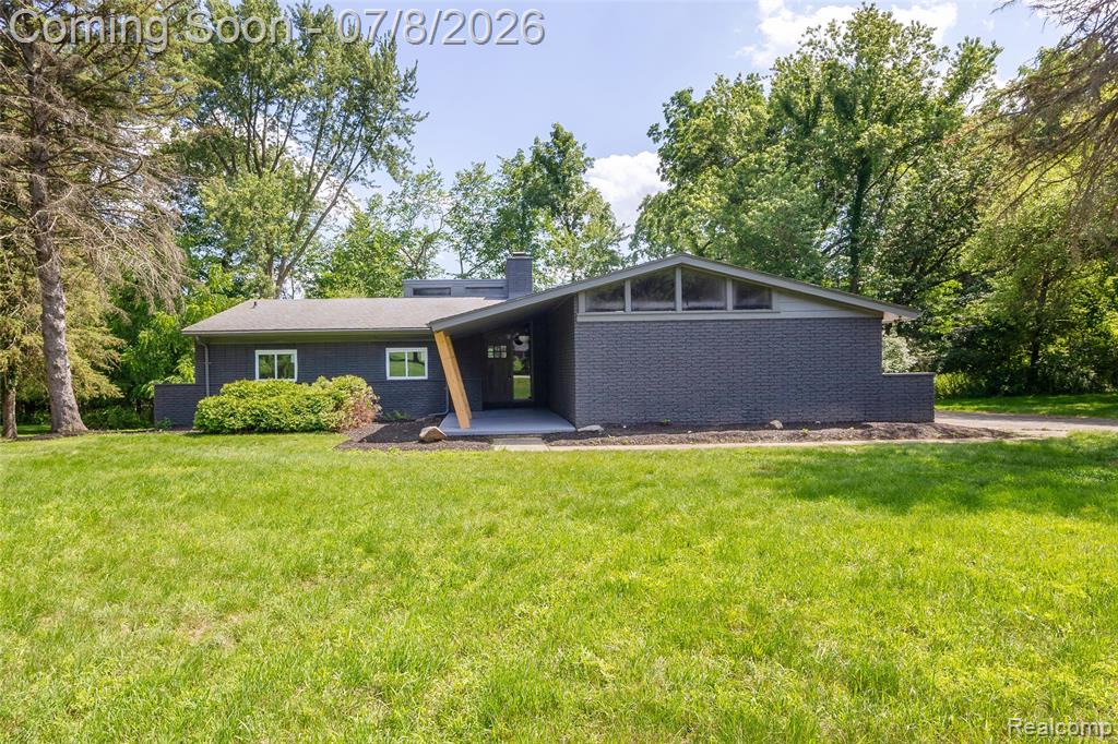 4469 Chamberlain Drive, Bloomfield Hills, MI 48301 — Photo 41