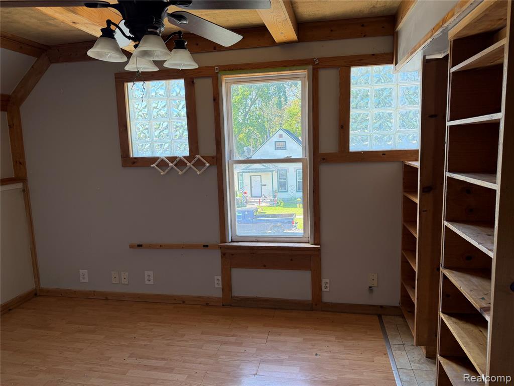 909 Pine Street, Port Huron, MI 48060 — Photo 12