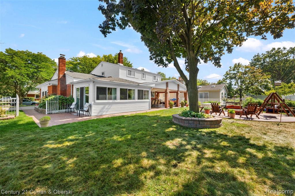 741 Berwyn Street, Dearborn Heights, MI 48127 — Photo 41