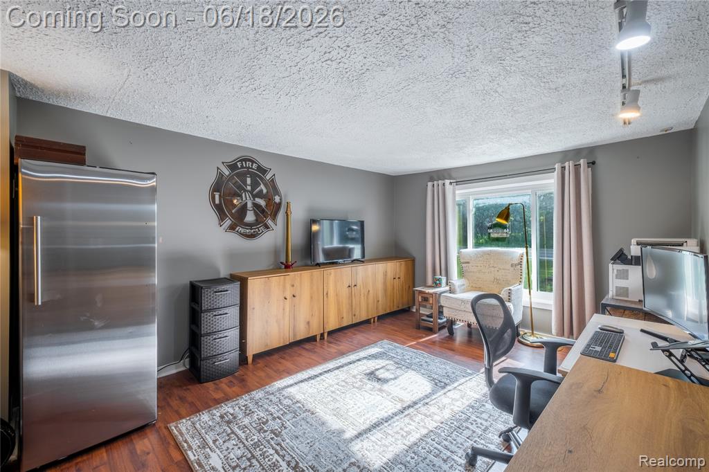 9991 Marshall Road, South Lyon, MI 48178 — Photo 16