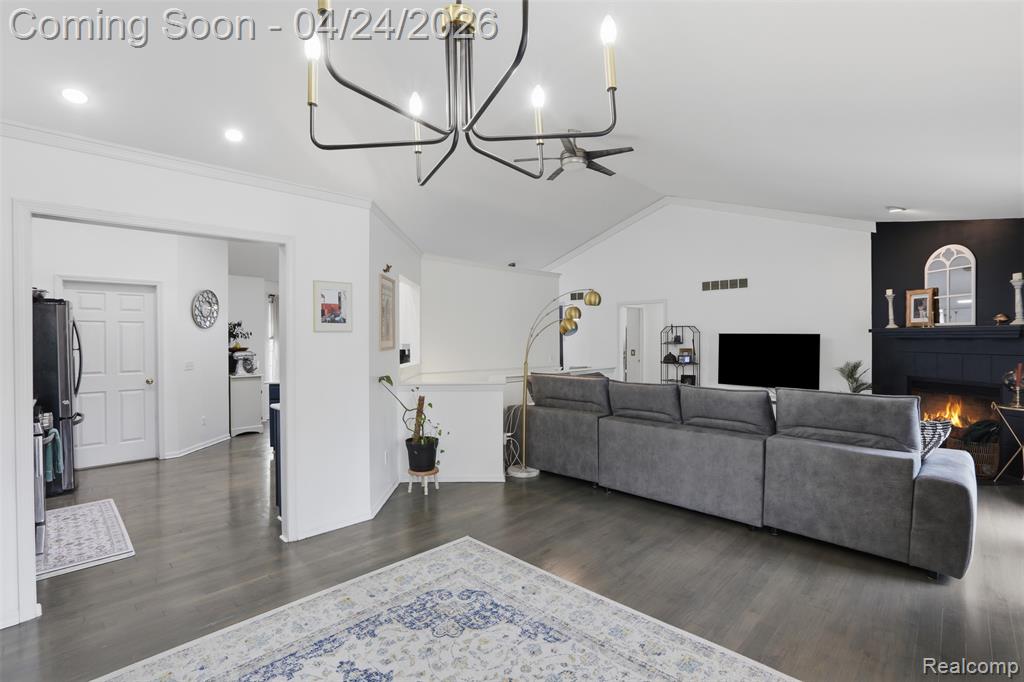 3300 Viking Drive, Commerce Twp, MI 48390 — Photo 6