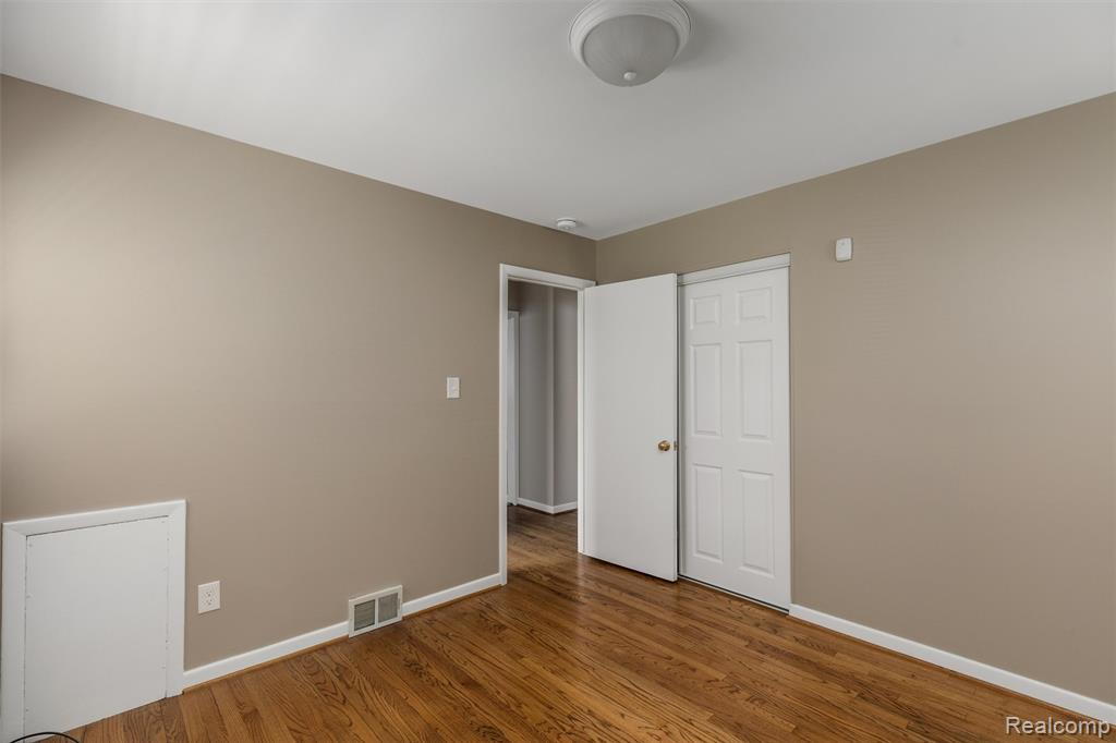 4410 Rosewold Avenue, Royal Oak, MI 48073 — Photo 18