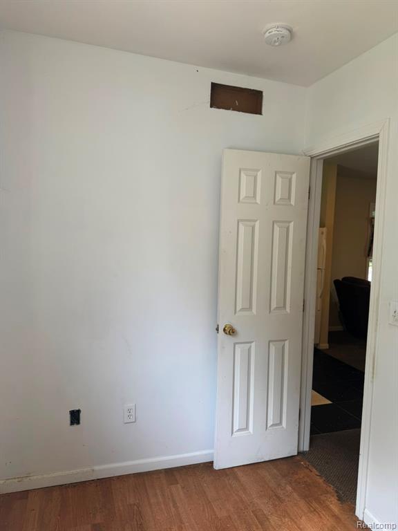 823 Remington Avenue, Flint, MI 48507 — Photo 7