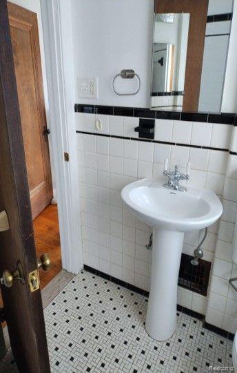 1407 CHARLTON Avenue, Ann Arbor, MI 48103 — Photo 26