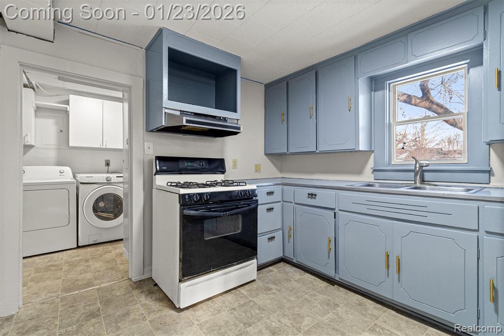 5903 N Silvery Lane, Dearborn Heights, MI 48127 — Photo 15