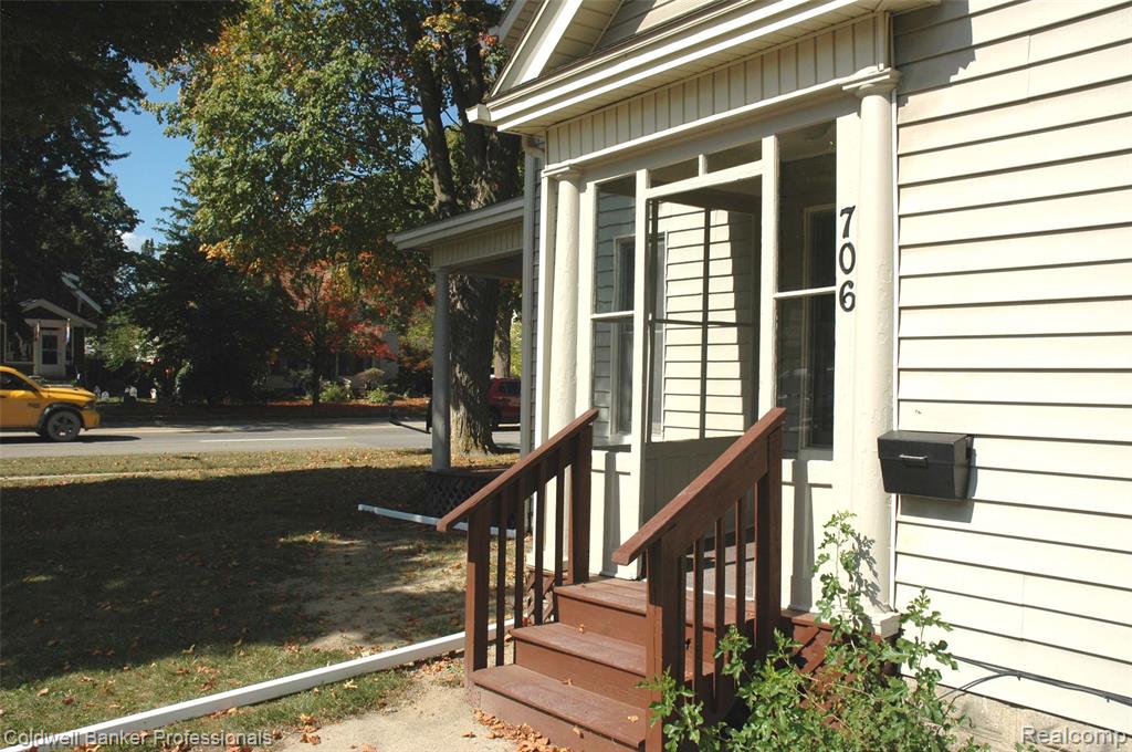 706 N Main Street, Lapeer, MI 48446 — Photo 25