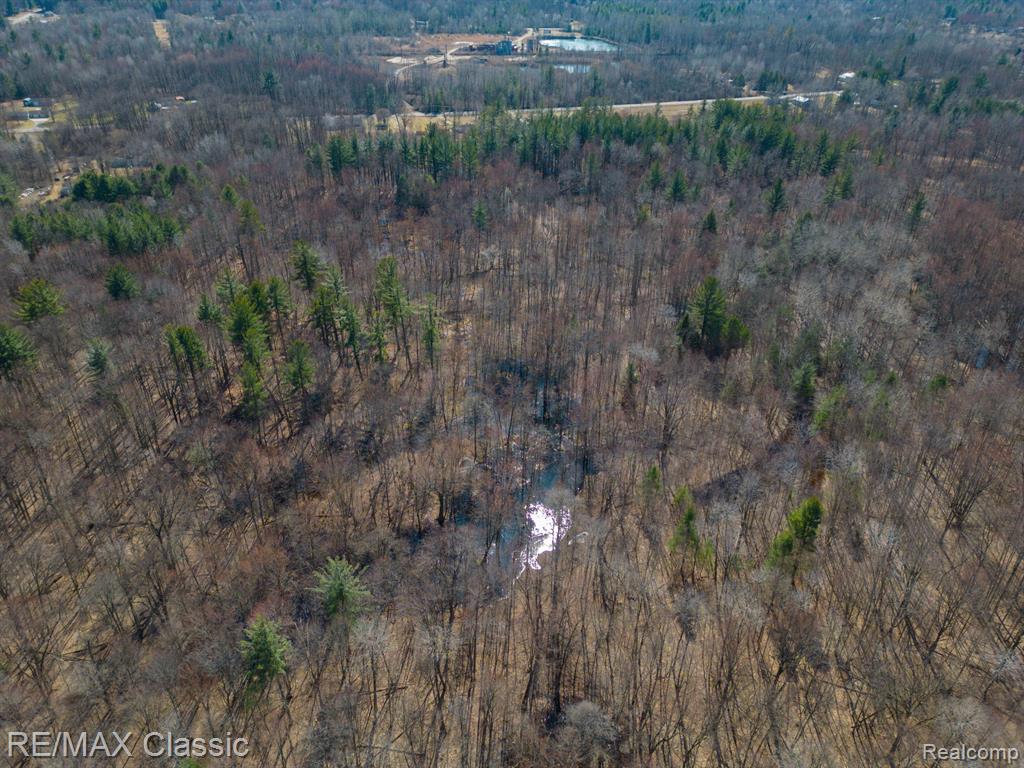 4626 WALTAN Road, Vassar, MI 48768 — Photo 95