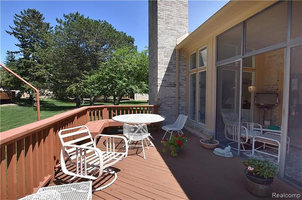 22080 Orchard Way, 37, Beverly Hills, MI 48025 — Photo 13
