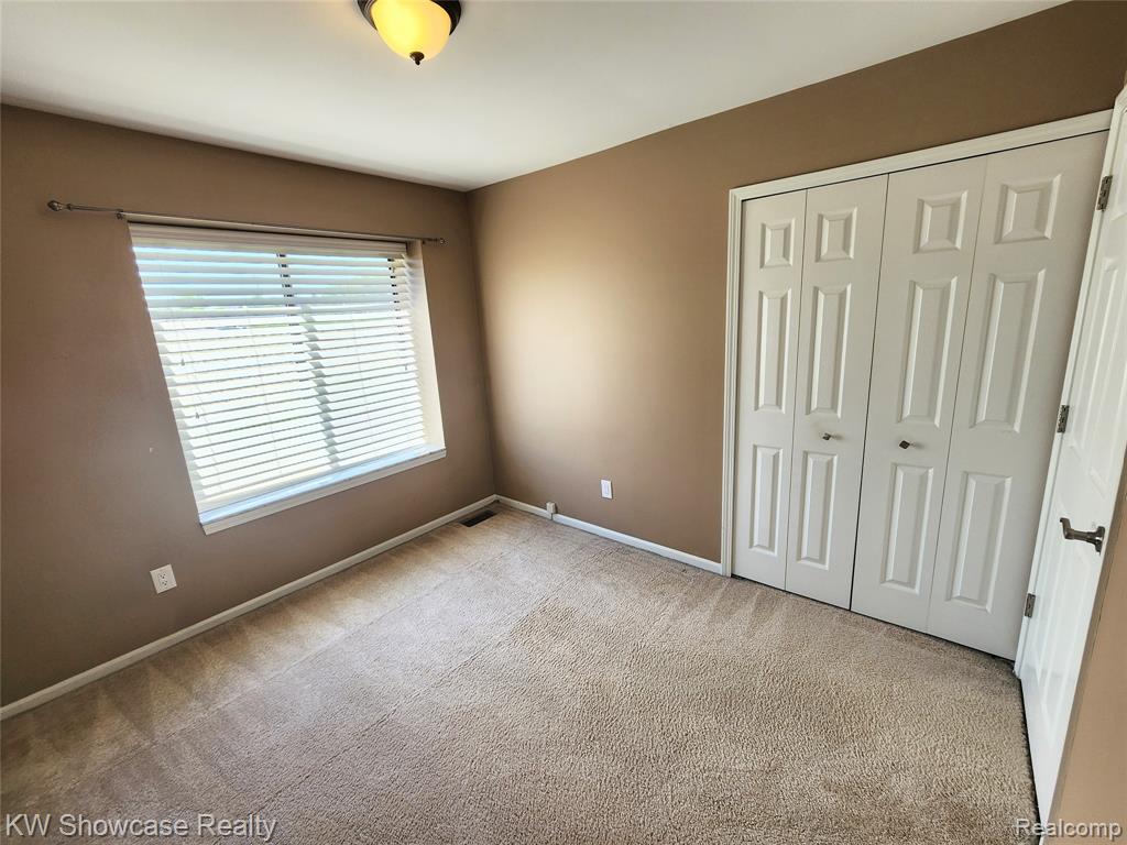 38824 Windmill Pointe S, Clinton Twp, MI 48038 — Photo 22