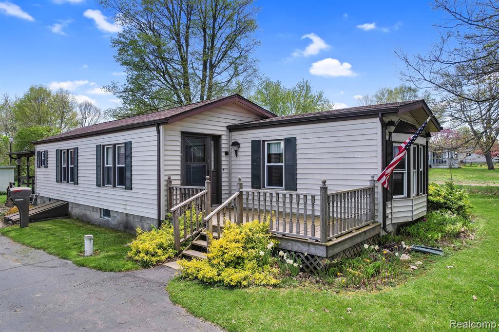 11161 S MORRICE Road, Morrice, MI 48857 — Photo 3