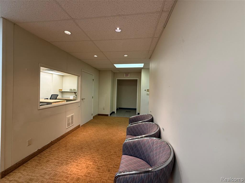 18268 JAMES COUZENS, Detroit, MI 48235 — Photo 3