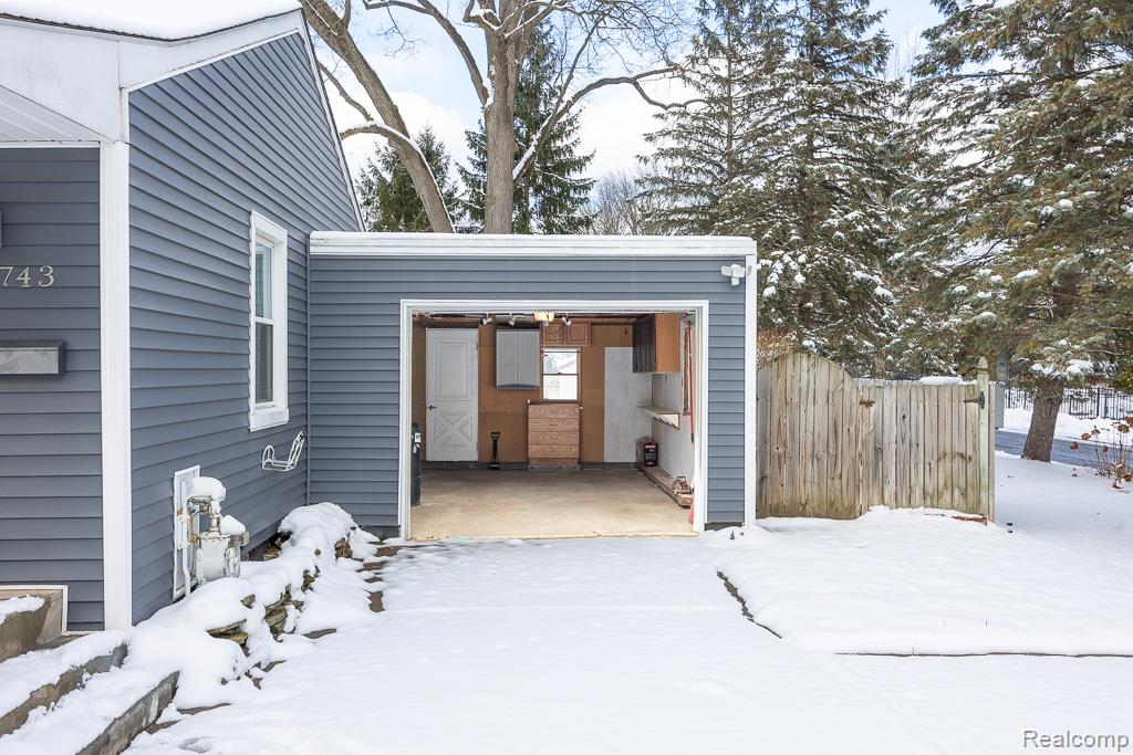 743 E Liberty Street, Milford, MI 48381 — Photo 20