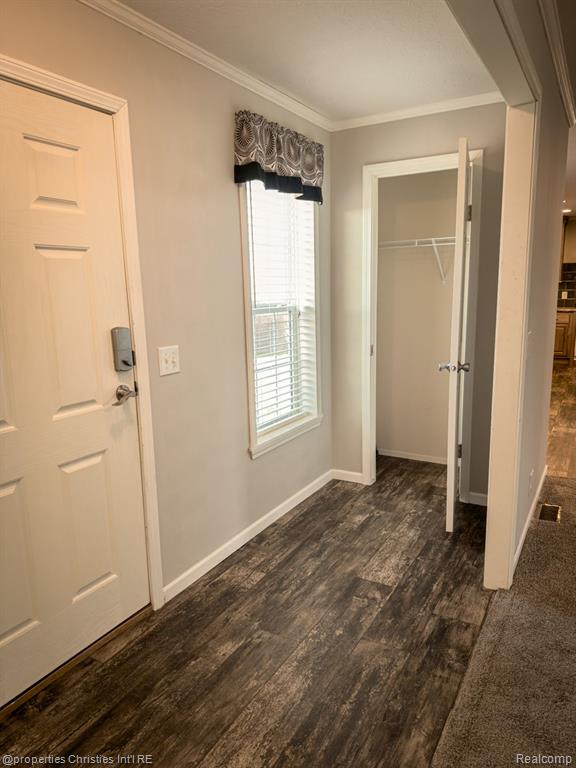 11201 SPRING ARBOR, South Lyon, MI 48178 — Photo 19