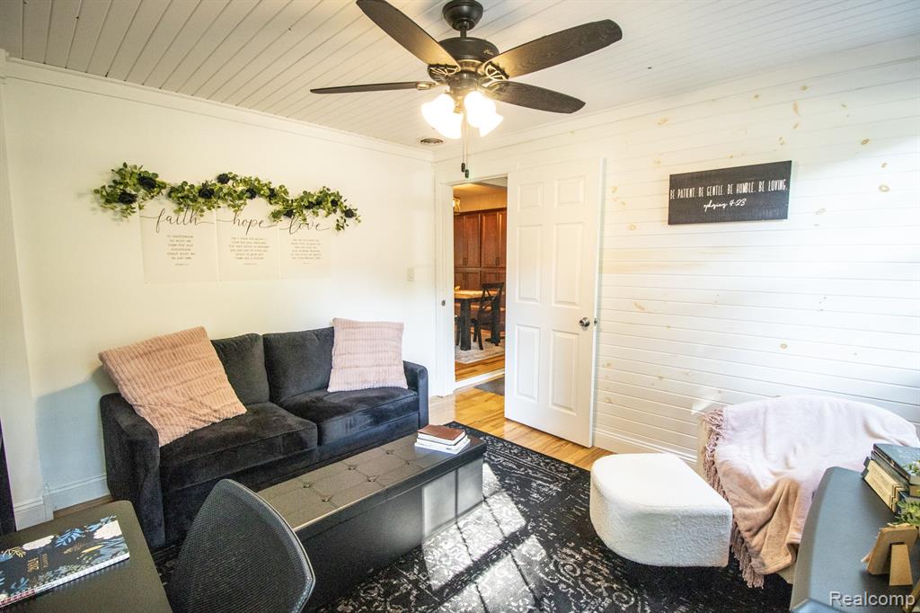 12595 N Budd Road, Burt, MI 48417 — Photo 18