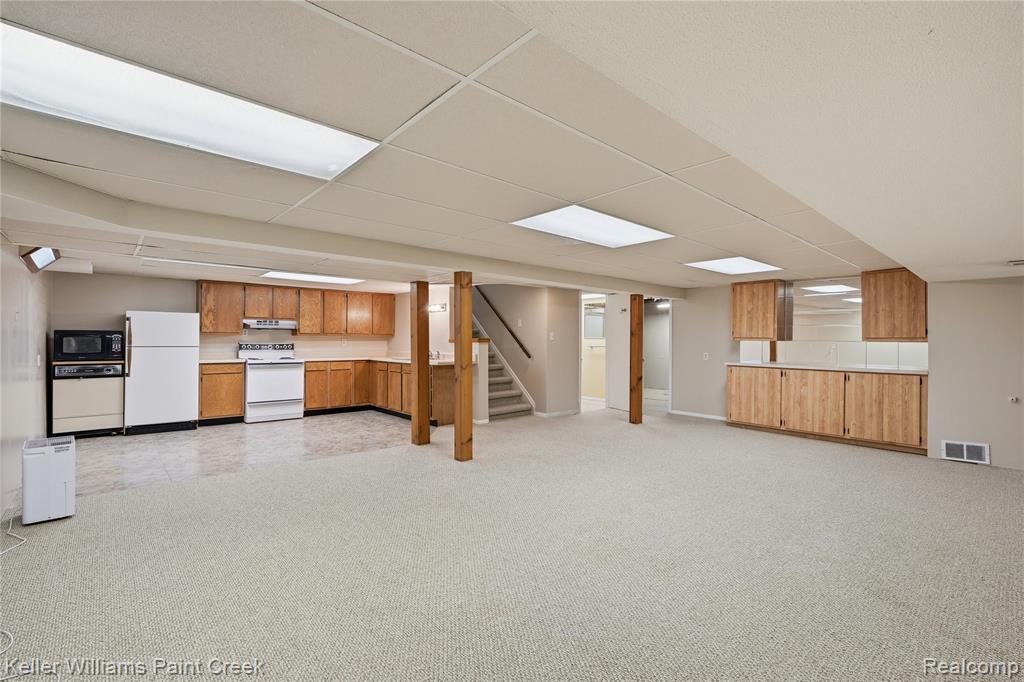 42003 Toddmark Lane, Clinton Twp, MI 48038 — Photo 23