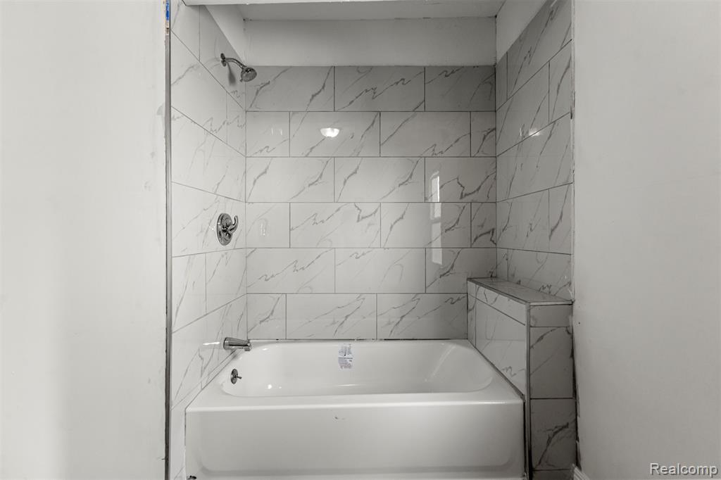 5035 Buckingham Avenue, Detroit, MI 48224 — Photo 18
