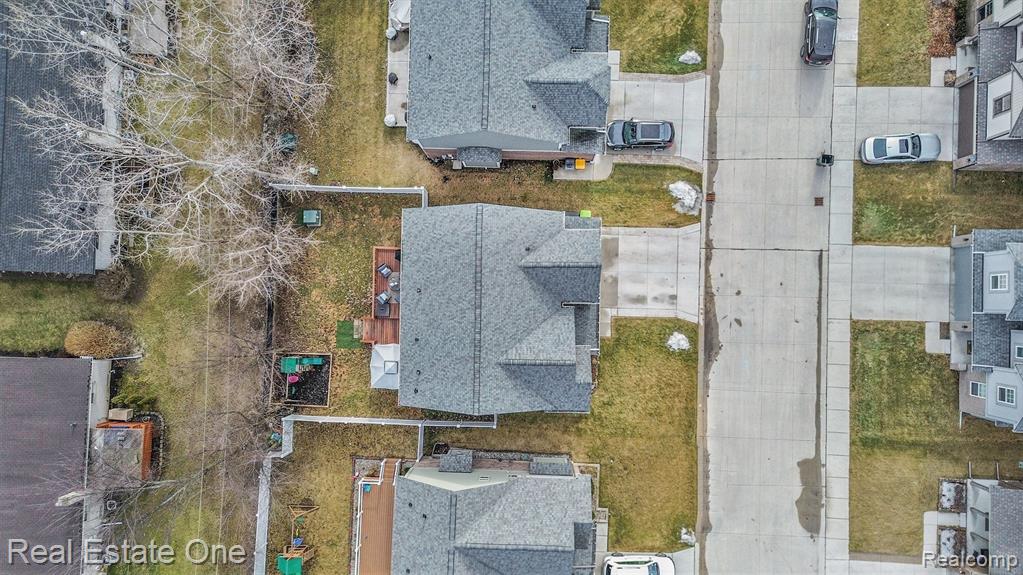 47618 VIOLA Lane, New Baltimore, MI 48047 — Photo 29