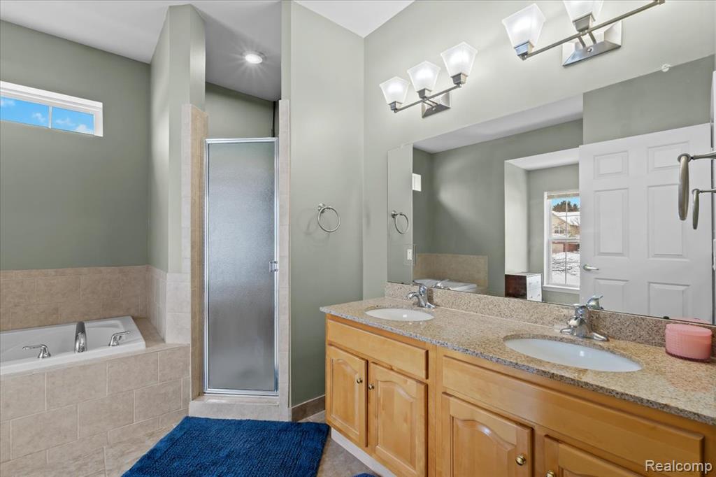 5901 High Point Court, Brighton, MI, 48116