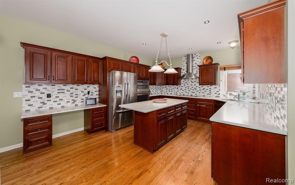 47116 MARISA Court, Plymouth, MI 48170 — Photo 14