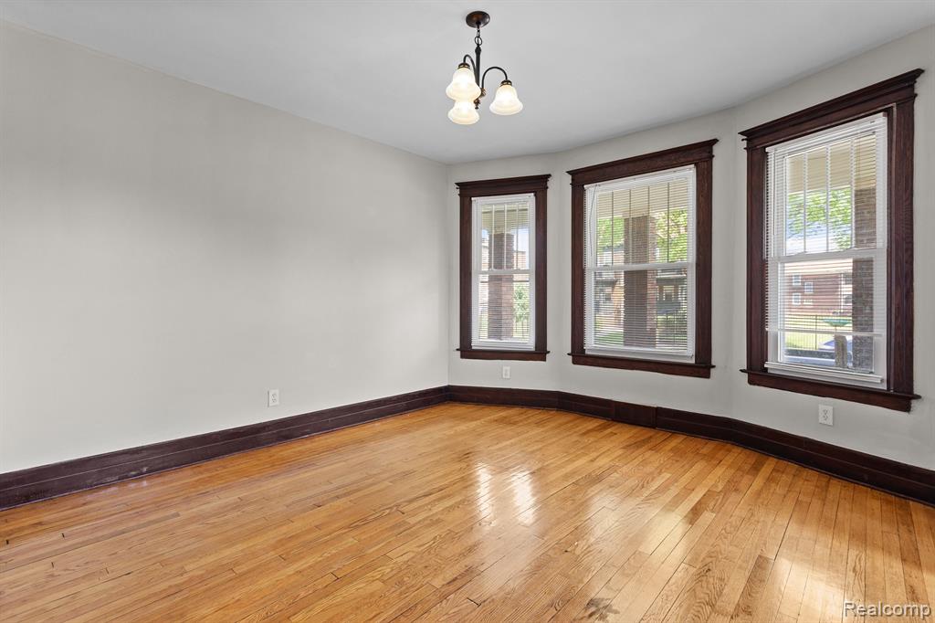 7501 DUNEDIN Street, Detroit, MI 48206 — Photo 3