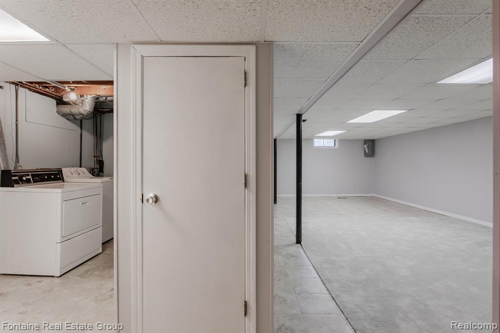 40395 Gilbert Street, Plymouth, MI 48170 — Photo 18