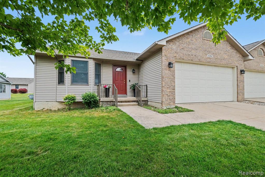 4284 Chapel Lane, Swartz Creek, MI 48473 — Photo 4