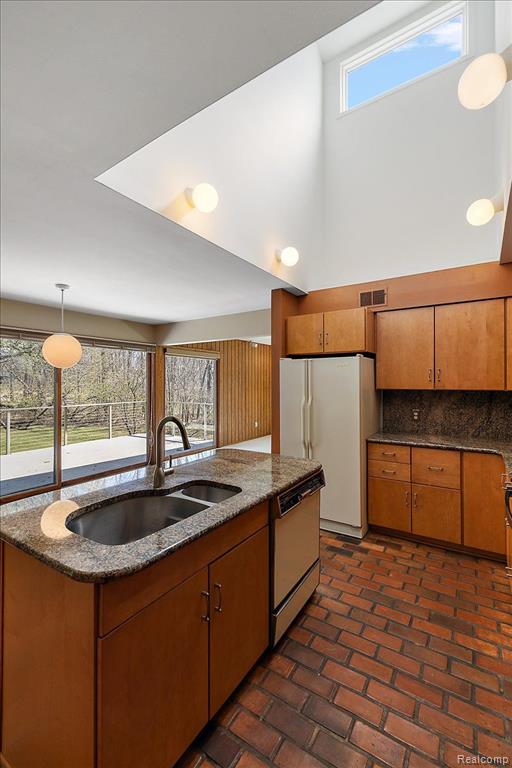 6145 BLUE BEECH Road, Rochester Hills, MI 48306 — Photo 19
