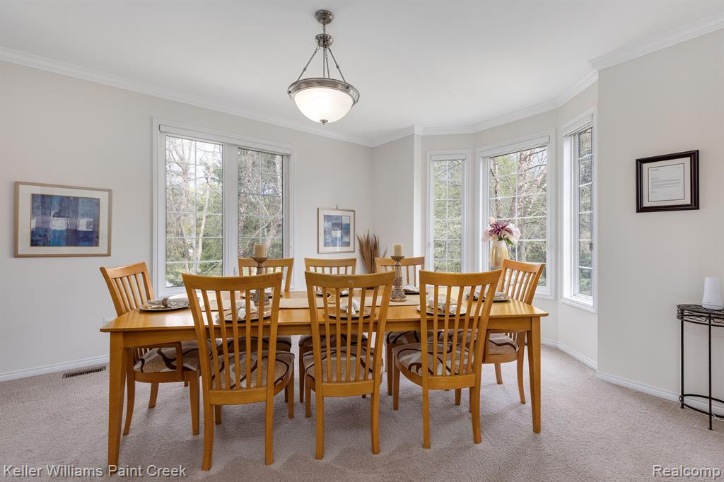 5504 Eagleview Court, Clarkston, MI 48348 — Photo 4