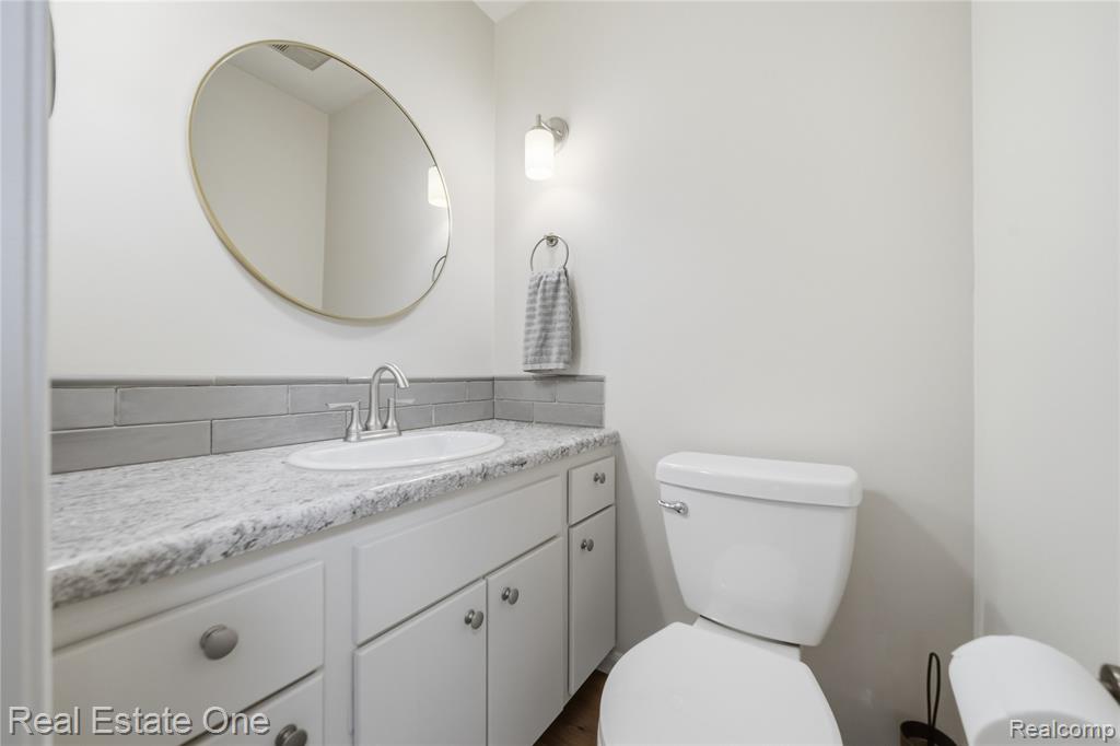 10385 Elizabeth Street, Pinckney, MI 48169 — Photo 13