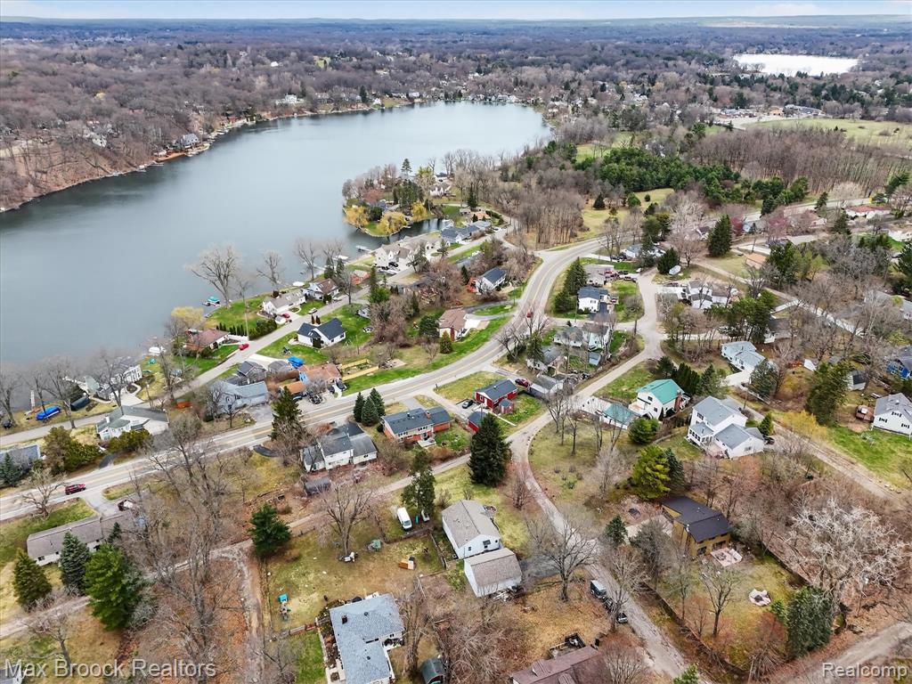 5001 Sylvanview Drive, Clarkston, MI 48348 — Photo 53