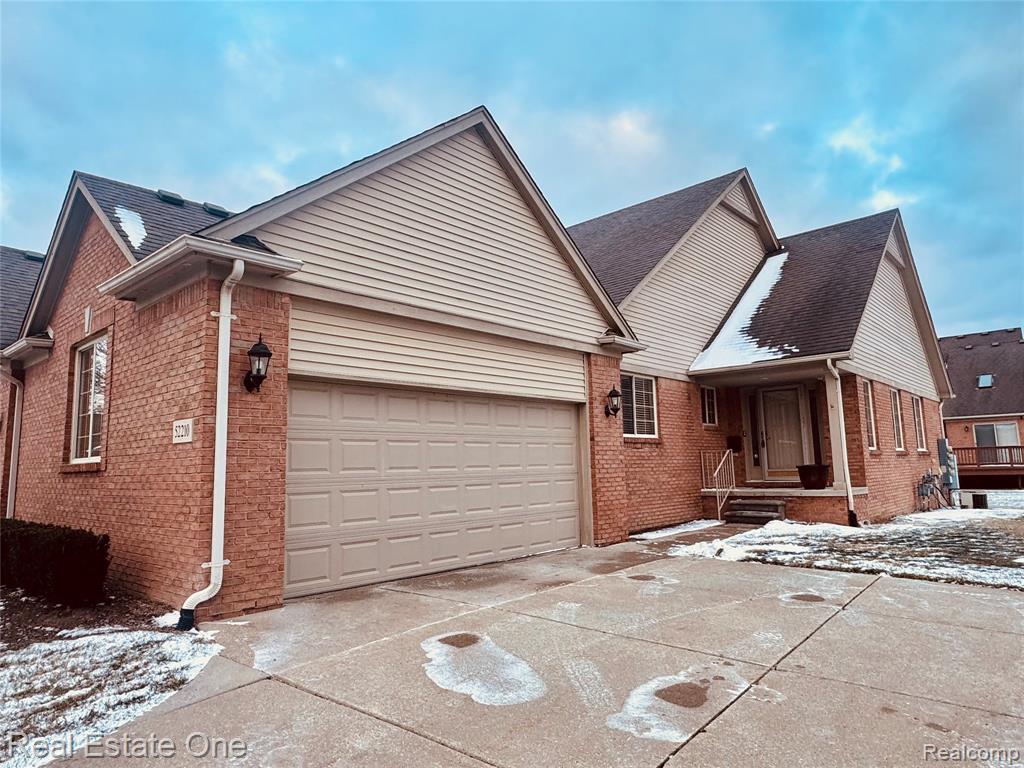 52210 S Gabriella Lane, 39, Macomb, MI 48042 — Photo 2