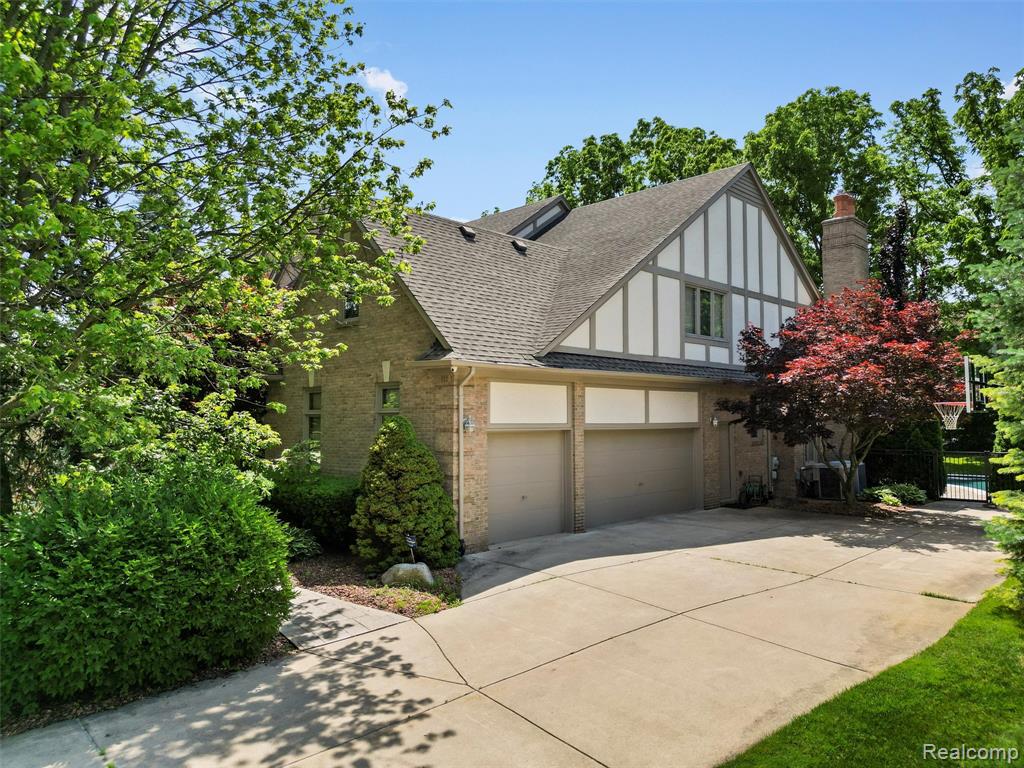 5657 Greenhill Drive, Troy, MI 48098 — Photo 62